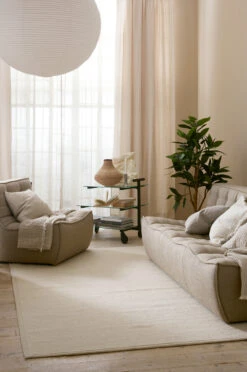 Himla Villamatto Luonnonvärinen (vaalea Beige) -Muuto kauppa 21001 04 5 EnvironmentImage 2f1755e233