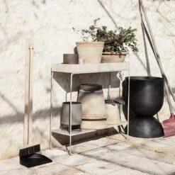 Ferm LIVING Plant Box Konsolipöytä -Muuto kauppa 43527 03 02 3ac1c36f59