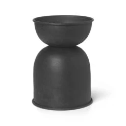 Ferm LIVING Hourglass Ruukku Extra Small Ø21 Cm 11 Ferm LIVING Hourglass Ruukku Extra Small Ø21 Cm -Muuto kauppa 43584 01 02 ff02a861c9