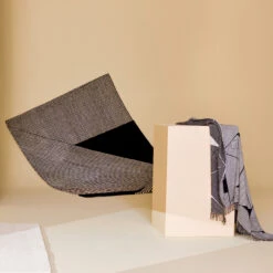 Stripes-villamatto, Musta -Muuto kauppa 46368 01 02 afcfbe6caa