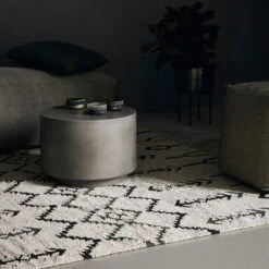 House Doctor Arte Matto 180x180 Cm -Muuto kauppa 500195 01 2 EnvironmentImage 5b8a47f9cf