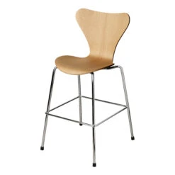 Fritz Hansen 3177 Sjuan Junior -tuoli, Kromi -Muuto kauppa 503072 01 2 ProductImageExtra 2b7e73d6f9
