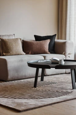 Levels Villamatto Circles Beige -Muuto kauppa 504766 01 30 EnvironmentImage c4eb0bfcbb