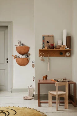 Ferm LIVING Ark Syöttötuoli -Muuto kauppa 514432 01 5 EnvironmentImage 45b9e91977