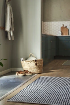 Harvest Matto Beige-musta -Muuto kauppa 515756 01 4 EnvironmentImage 5aa8896cd9