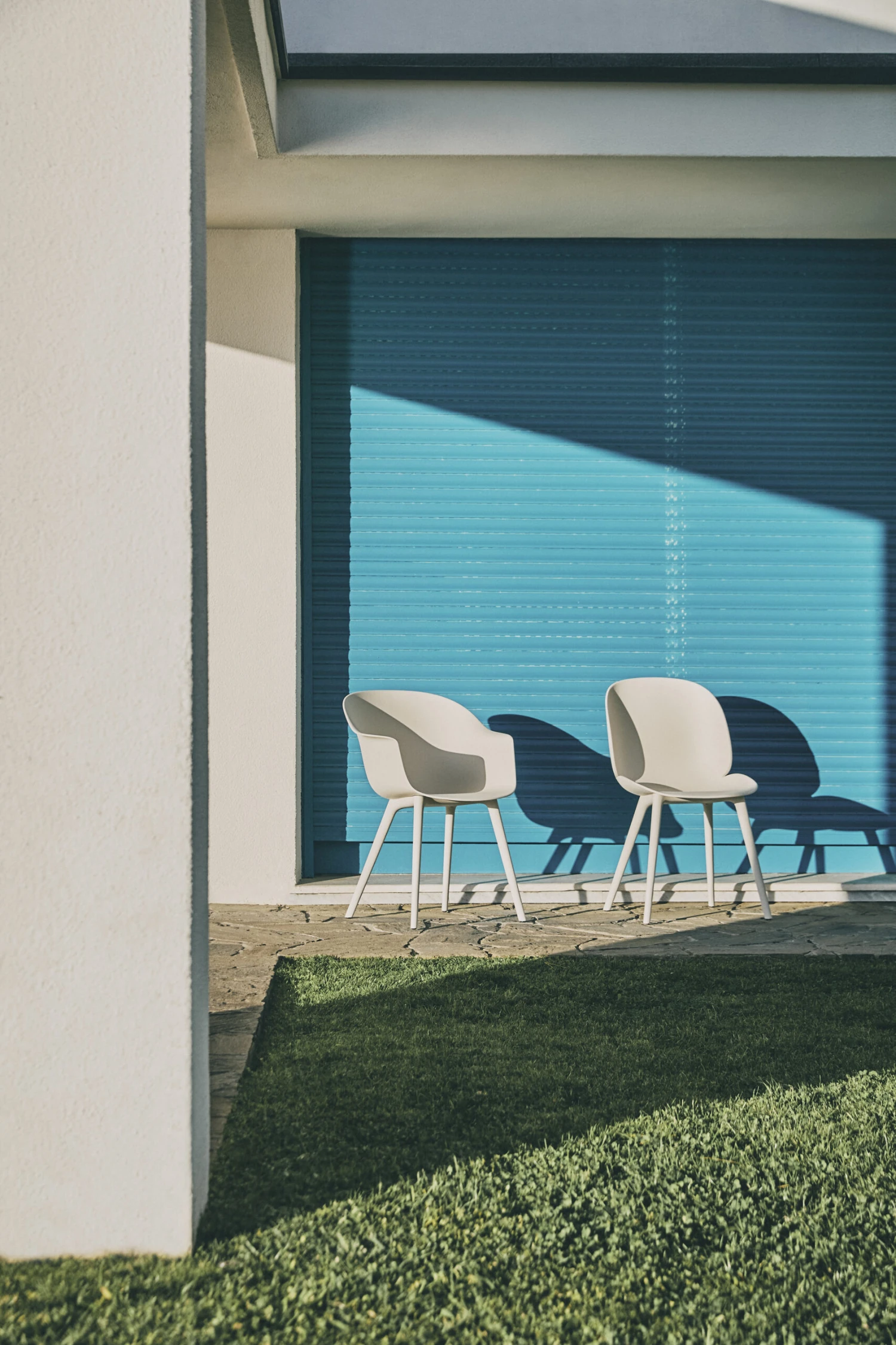 Gubi Beetle Dining Outdoor -tuoli 6 Gubi Beetle Dining Outdoor -tuoli - Image 4