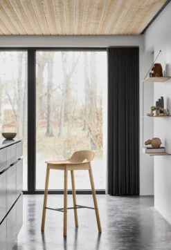 Woud Mono Baarijakkara 65 Cm 13 Woud Mono Baarijakkara 65 Cm -Muuto kauppa 566218 01 6 EnvironmentImage 30a3349e2b