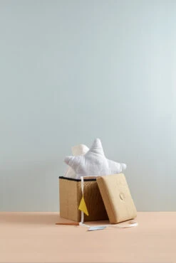 Kid's Concept Kid's Base -istuinrahi Säilytystilalla -Muuto kauppa 568892 01 10 EnvironmentImage cfb53950f0