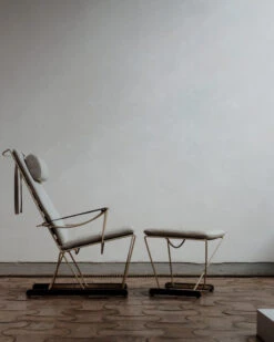 Spark Lounge Chair, Ivory-saksanpähkinäpetsattu Pyökki -Muuto kauppa 569796 01 5 EnvironmentImage a1f4c45759