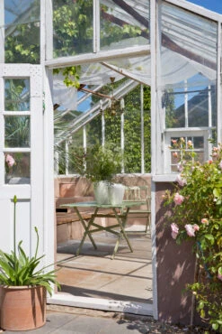 Bergs Potter Modena Ruukku Ø 35 Cm -Muuto kauppa 572405 01 41 EnvironmentImage 3ac3e8eb39