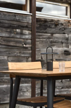 Björnö Ruokapöytä 16 Björnö Ruokapöytä -Muuto kauppa 573517 01 32 ProductImageDetail 1b46572756