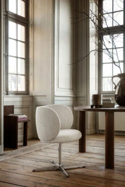 Ferm LIVING Rico Dining Chair Swivel Bouclé -Muuto kauppa 577235 01 40 EnvironmentImage 9d4fbc3db8
