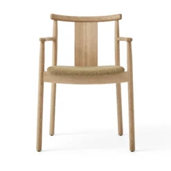 Menu Merkur Käsinojallinen Tuoli Pehmusteella -Muuto kauppa 579570 01 20 ProductImageExtra 79ed382bba