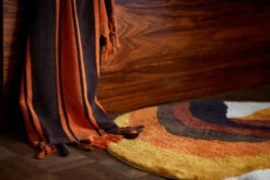 Retro Swirl Kylpyhuoneen Matto 90 X 120 Cm 9 Retro Swirl Kylpyhuoneen Matto 90 X 120 Cm -Muuto kauppa 579815 01 41 EnvironmentImage 53cdfd0178