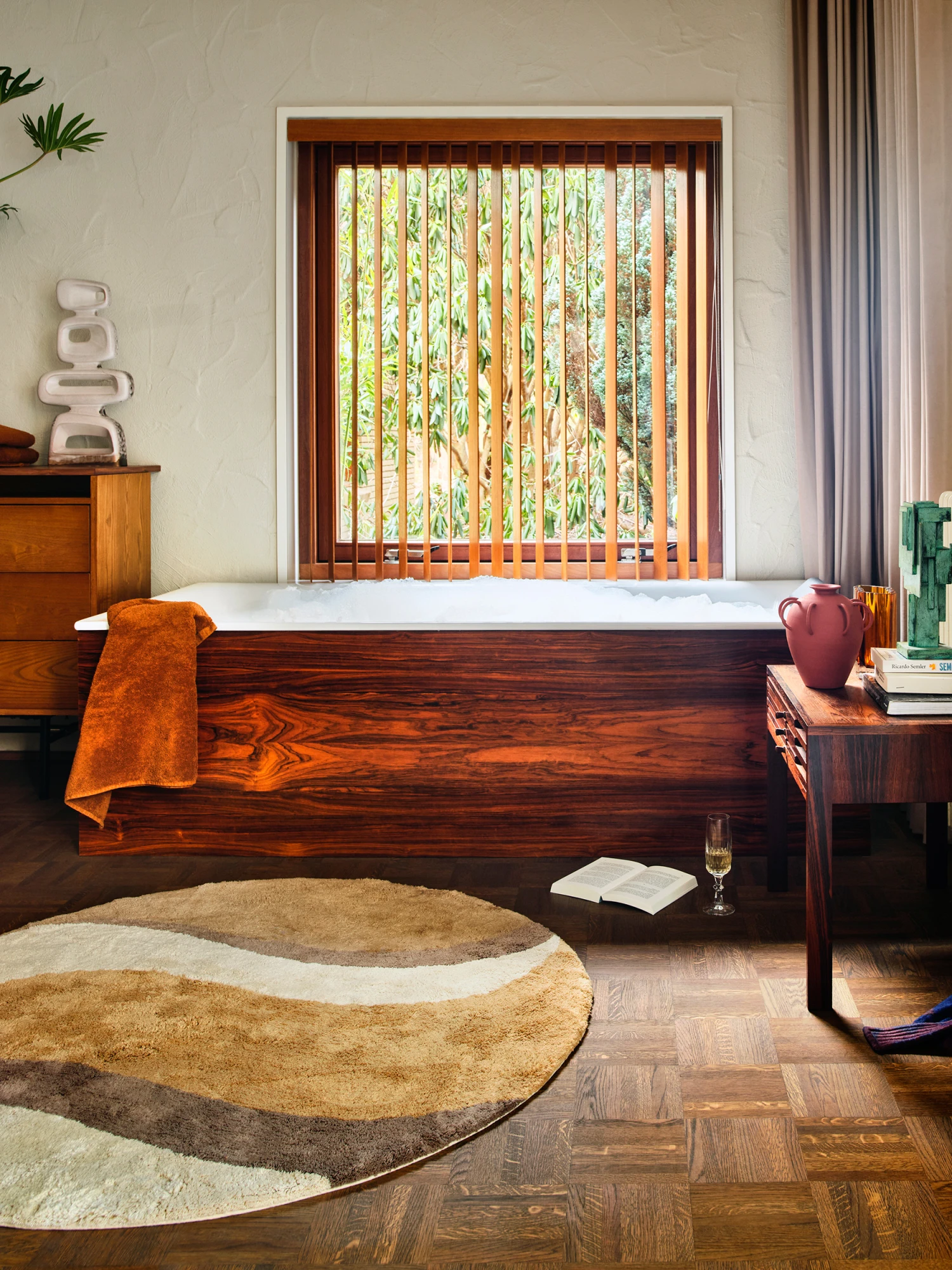 Natural Waves Kylpyhuoneen Matto Ø 120 Cm 6 Natural Waves Kylpyhuoneen Matto Ø 120 Cm - Image 4