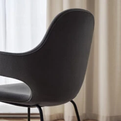 &Tradition Catch JH15 -tuoli -Muuto kauppa Catch Chair Galleri 1 d6a1deb6bf