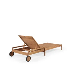 Jack Outdoor -aurinkovuode Tiikki 6 Jack Outdoor -aurinkovuode Tiikki -Muuto kauppa Jack outdoor solsang teak ethnicraft c234e06957