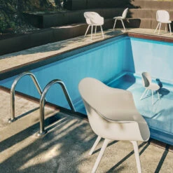 Gubi Bat Dining Outdoor -tuoli -Muuto kauppa beetle bat outdoor miljo gubi 3e2eeb8597