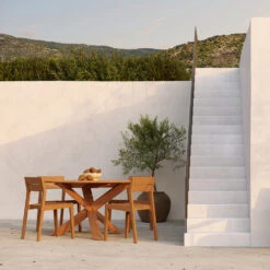 Circle Outdoor -ruokapöytä Tiikki -Muuto kauppa circle outdoor bord miljo1 ca53575750