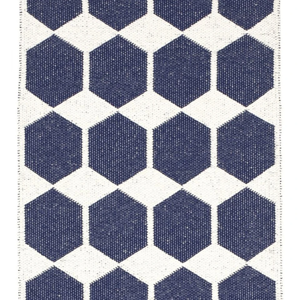 Anna Matto Yönsininen 4 Anna Matto Yönsininen - Image 2