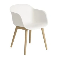 Muuto Fiber Chair Tuoli Käsinojilla Ja Puujaloilla